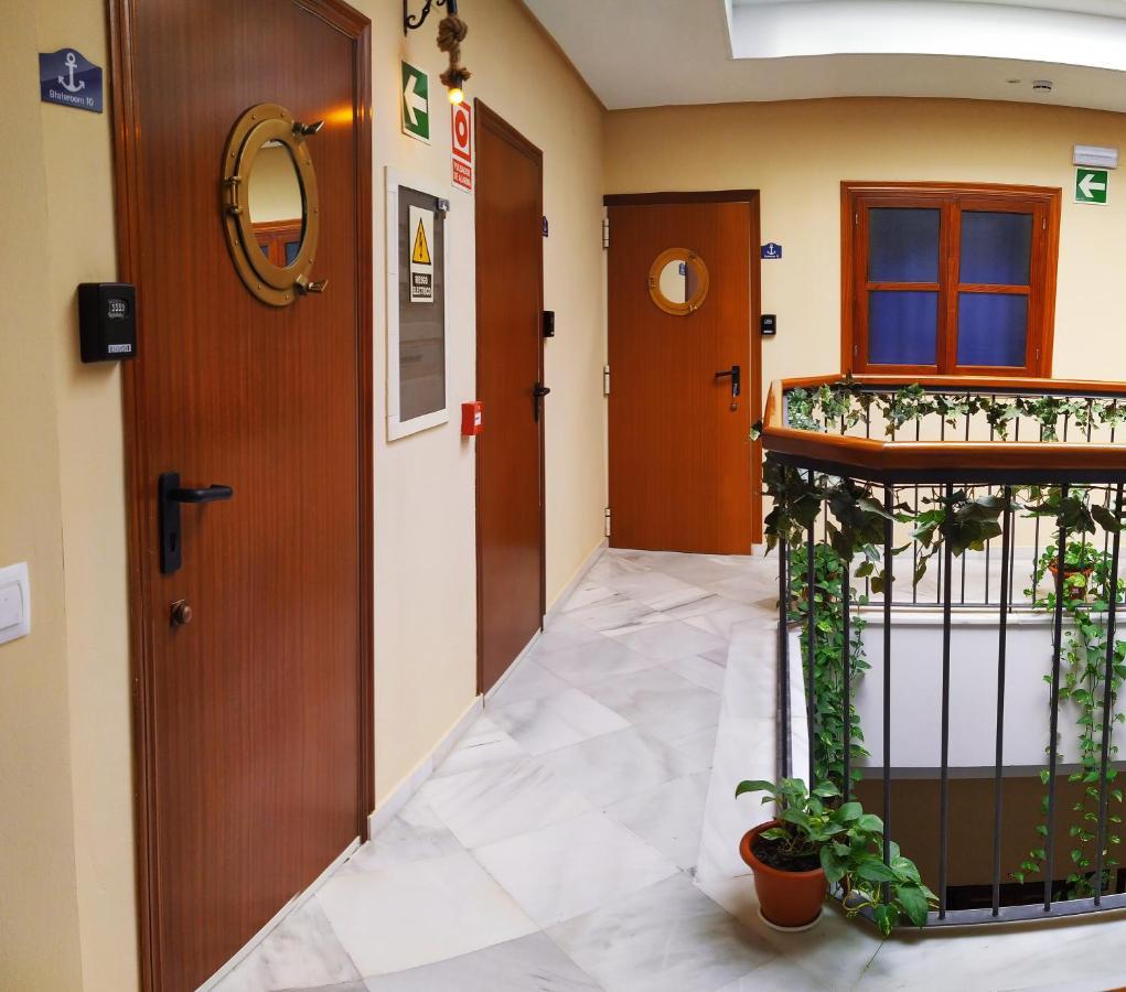 Hostal Casa Nautilus Cádiz Exteriér fotografie